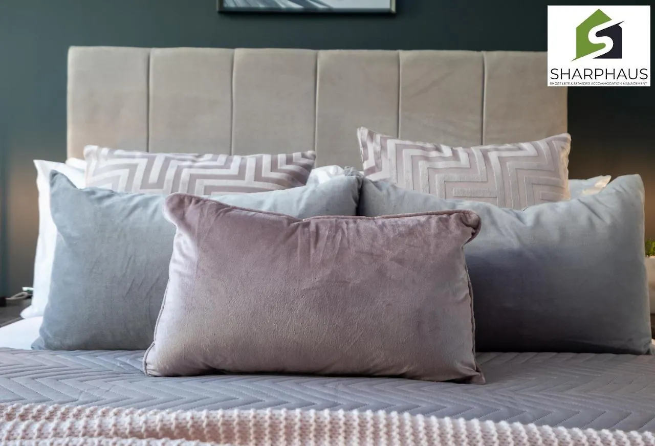 Cool & Comfy 2-Bed Between The City And The Beach By Sharphaus Short Lets & Serviced Accommodation Management Brighton 0*,  Egyesült Királyság